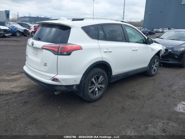 2018 Toyota Rav4 Le მანქანა იყიდება აუქციონზე, vin: 2T3BFREV5JW778713, აუქციონის ნომერი: 12602766