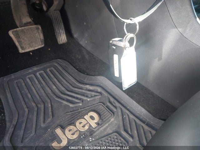 12602778 :رقم المزاد ، 1C4PJLDS0EW206710 vin ، 2014 Jeep Cherokee Limited مزاد بيع