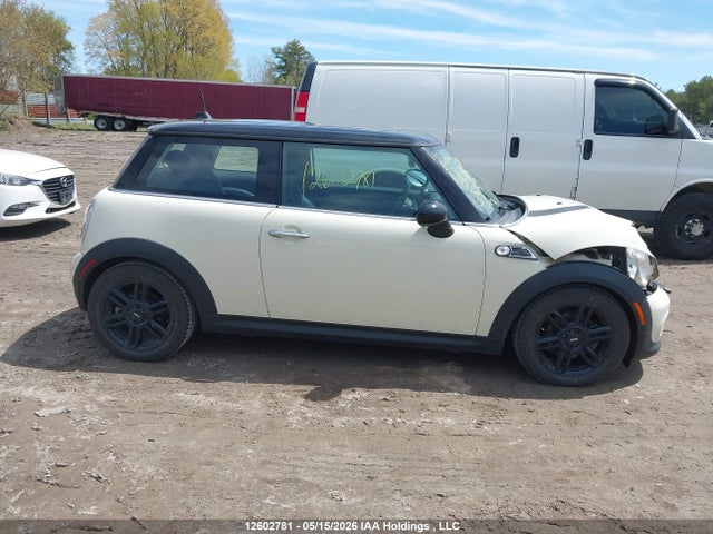 12602781 :رقم المزاد ، WMWSU3C54DT688379 vin ، 2013 Mini Hatch Cooper/cooper (m6) مزاد بيع