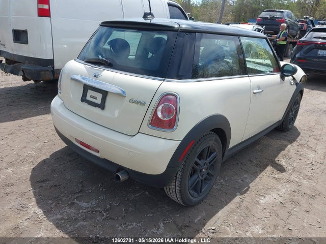 12602781 :رقم المزاد ، WMWSU3C54DT688379 vin ، 2013 Mini Hatch Cooper/cooper (m6) مزاد بيع