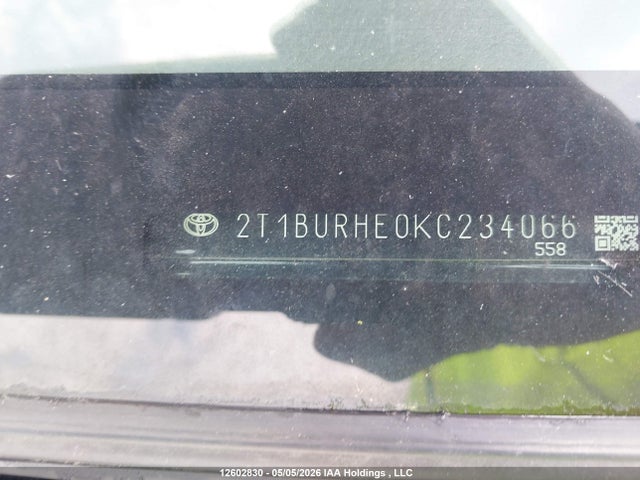 2T1BURHE0KC234066 Toyota COROLLA LE