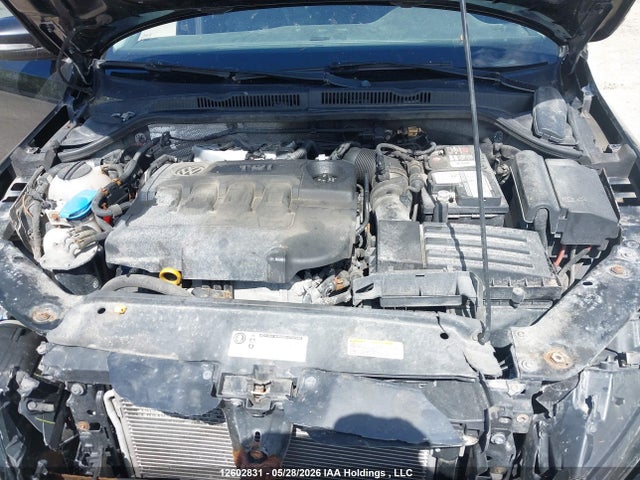 12602831 :رقم المزاد ، 3VWWA7AJ1FM244458 vin ، 2015 Volkswagen Jetta مزاد بيع