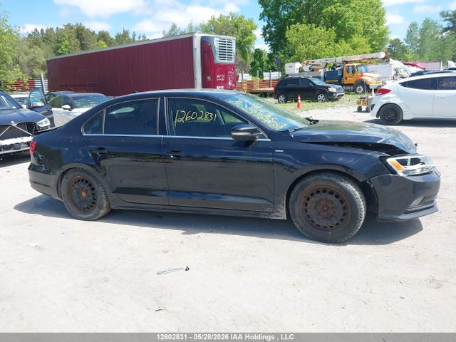 12602831 :رقم المزاد ، 3VWWA7AJ1FM244458 vin ، 2015 Volkswagen Jetta مزاد بيع