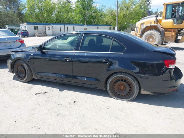12602831 :رقم المزاد ، 3VWWA7AJ1FM244458 vin ، 2015 Volkswagen Jetta مزاد بيع