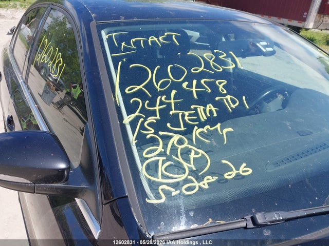 12602831 :رقم المزاد ، 3VWWA7AJ1FM244458 vin ، 2015 Volkswagen Jetta مزاد بيع