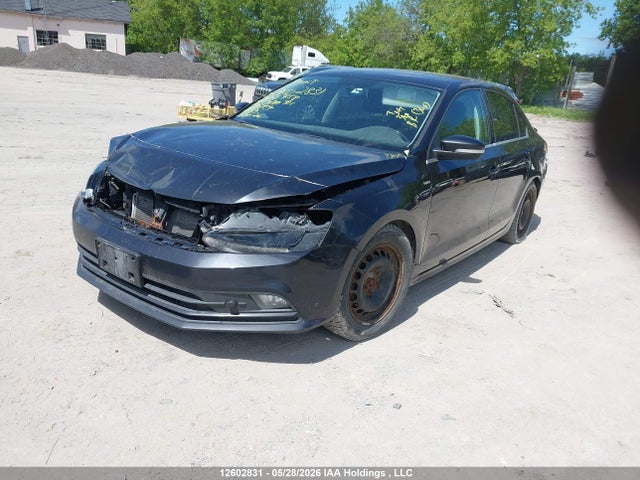 12602831 :رقم المزاد ، 3VWWA7AJ1FM244458 vin ، 2015 Volkswagen Jetta مزاد بيع