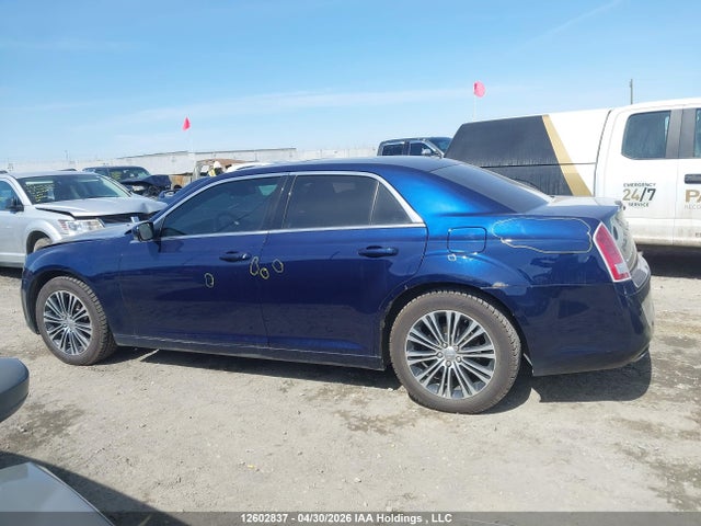 Продажа на аукционе авто 2014 Chrysler 300 S, vin: 2C3CCAGT7EH104373, номер лота: 12602837
