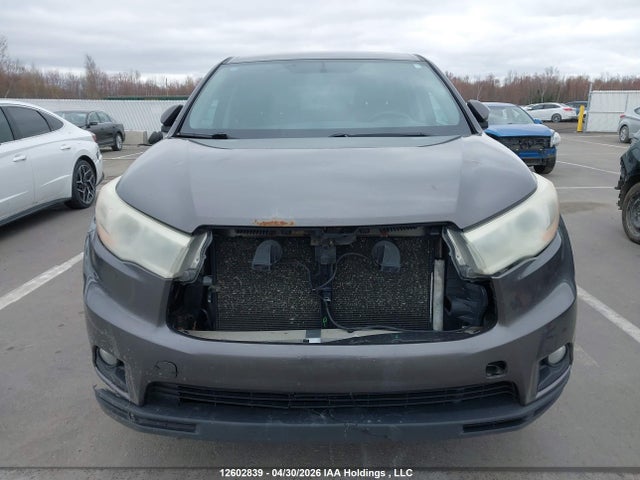 Toyota Highlander 2015 5TDBKRFH3FS185381 Image 12