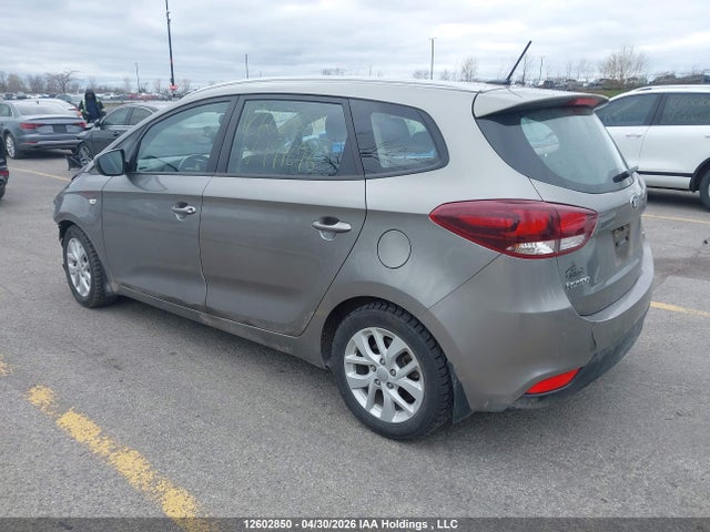 Продажа на аукционе авто 2017 Kia Rondo, vin: KNAHT8A32H7191096, номер лота: 12602850