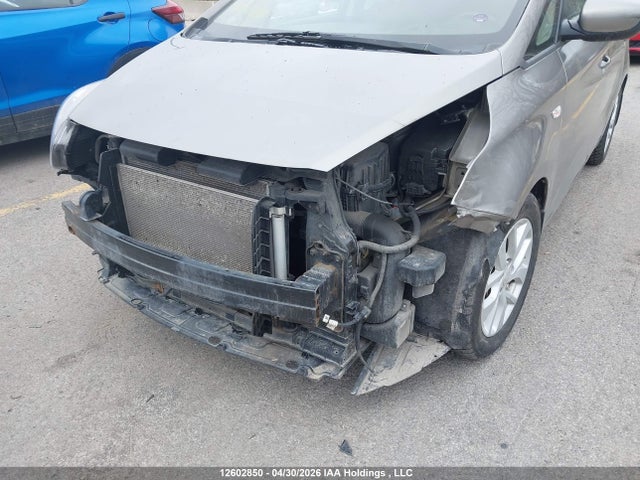 Продажа на аукционе авто 2017 Kia Rondo, vin: KNAHT8A32H7191096, номер лота: 12602850
