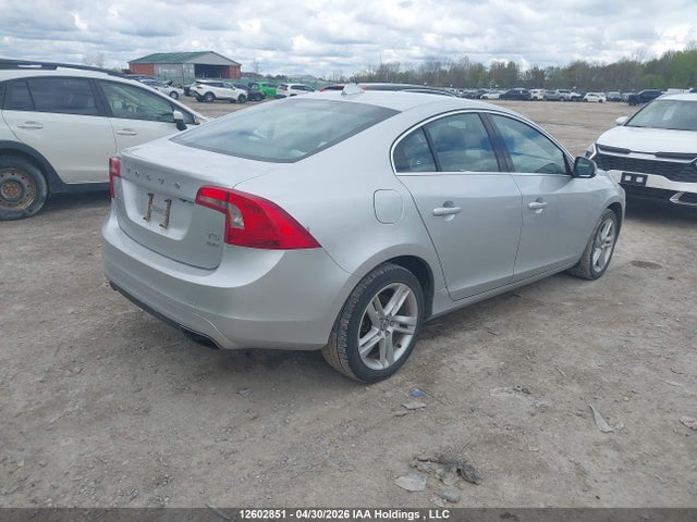 Продажа на аукционе авто 2014 Volvo S60 T5/t5 Platinum/t5 Premier/t5 Premier Plus, vin: YV1612FH9E2270172, номер лота: 12602851