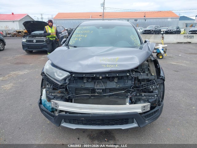 2HKRW2H25JH138046 Honda CR-V LX