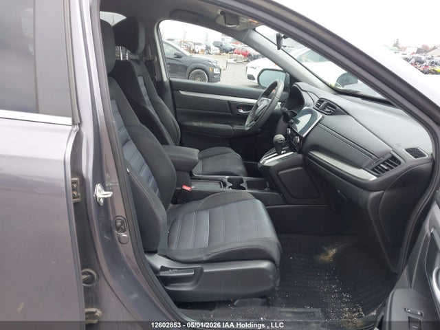2HKRW2H25JH138046 Honda CR-V LX