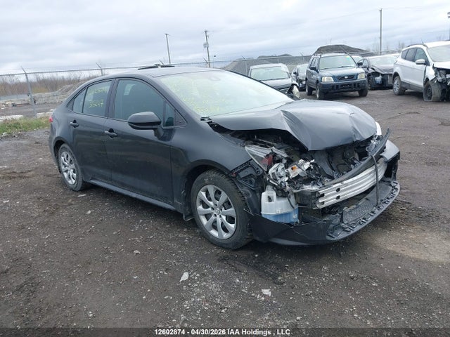 2022 Toyota Corolla Le მანქანა იყიდება აუქციონზე, vin: 5YFBPMBE5NP315247, აუქციონის ნომერი: 12602874
