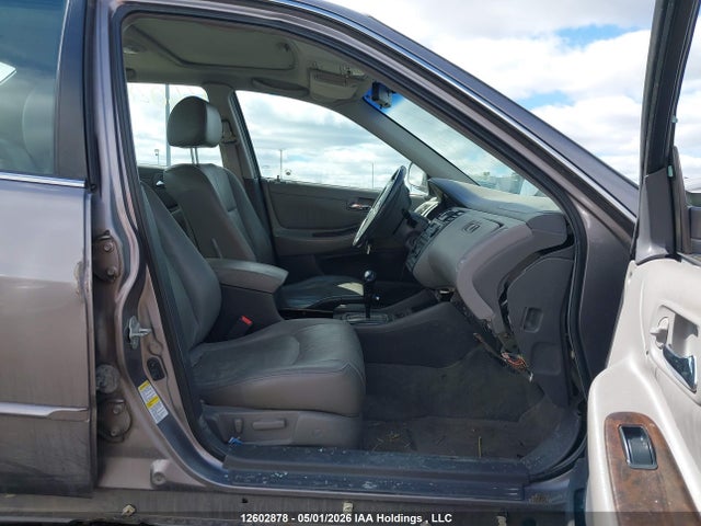 12602878 :رقم المزاد ، 1HGCG16541A804607 vin ، 2001 Honda Accord Ex مزاد بيع