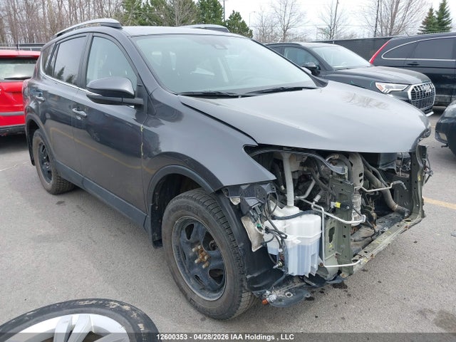 2T3ZFREV4JW411042 Toyota RAV4 LE