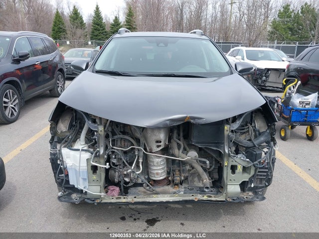 2T3ZFREV4JW411042 Toyota RAV4 LE