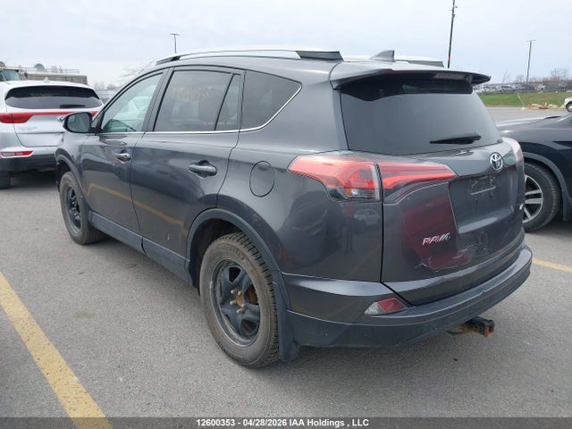 2T3ZFREV4JW411042 Toyota RAV4 LE