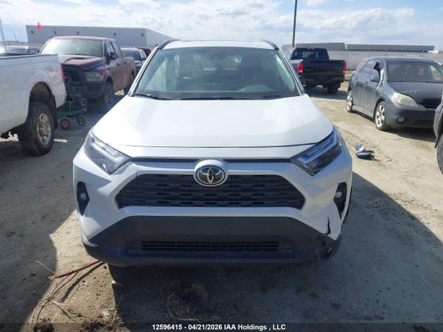 2025 Toyota Rav4 Xle მანქანა იყიდება აუქციონზე, vin: 2T3R1RFV3SW512975, აუქციონის ნომერი: 12596415