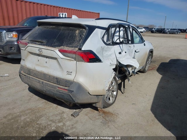 2025 Toyota Rav4 Xle მანქანა იყიდება აუქციონზე, vin: 2T3R1RFV3SW512975, აუქციონის ნომერი: 12596415