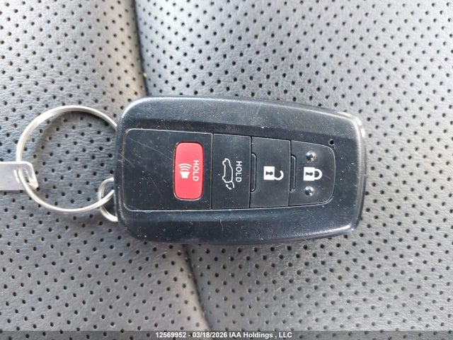 2023 Toyota Rav4 Limited მანქანა იყიდება აუქციონზე, vin: 2T3D1RFV1PW375908, აუქციონის ნომერი: 12569952