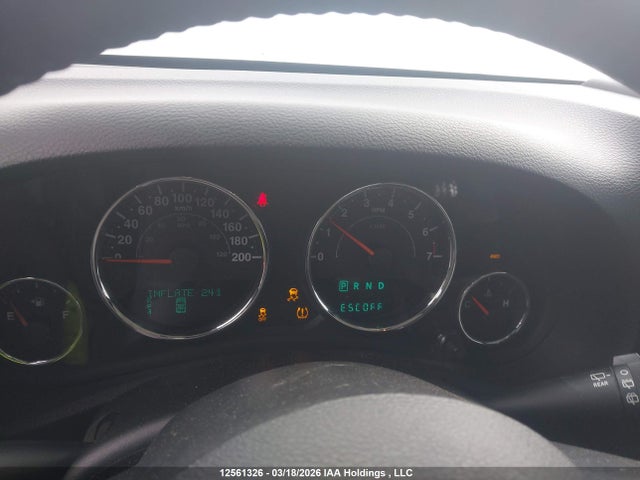 1C4BJWEG5JL863746 Jeep Wrangler Jk Unlimited Sahara