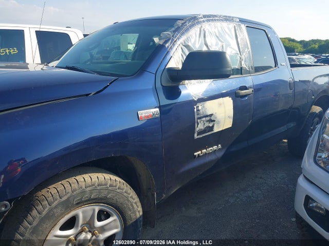 2013 Toyota Tundra Double Cab Sr5 მანქანა იყიდება აუქციონზე, vin: 5TFUY5F15DX277652, აუქციონის ნომერი: 12602890