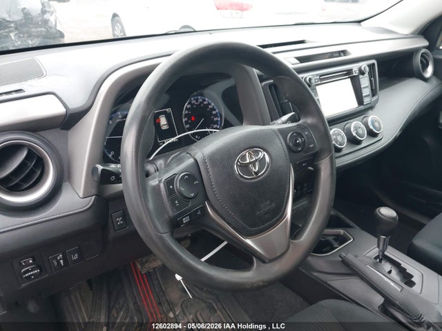 Продажа на аукционе авто 2017 Toyota Rav4, vin: 2T3BFREV3HW617416, номер лота: 12602894