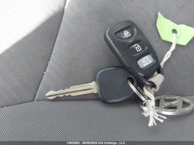 12602902 :رقم المزاد ، 5NPDH4AE4DH200366 vin ، 2013 Hyundai Elantra Gls/limited مزاد بيع