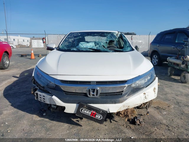 Honda Civic Touring 2018 2HGFC3B9XJH450610 Image 13