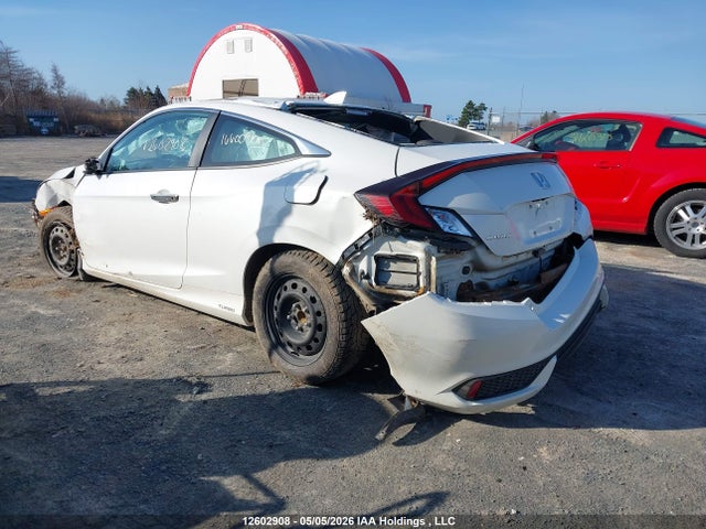 Honda Civic Touring 2018 2HGFC3B9XJH450610 Image 3
