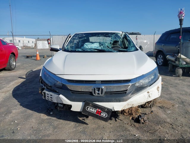 Honda Civic Touring 2018 2HGFC3B9XJH450610 Image 6