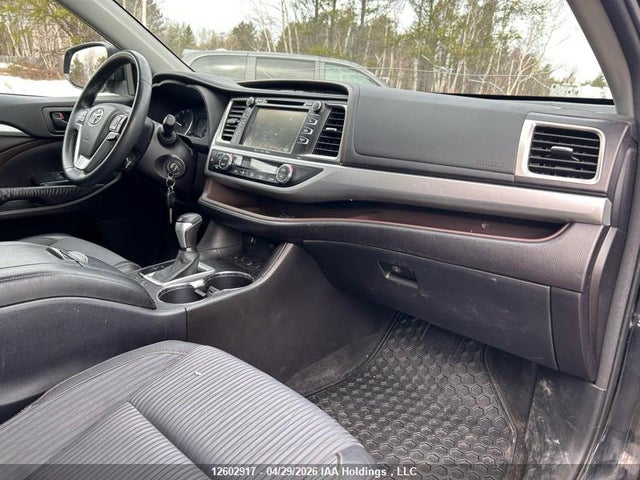 5TDBKRFH7GS241842 Toyota Highlander Le/le Plus