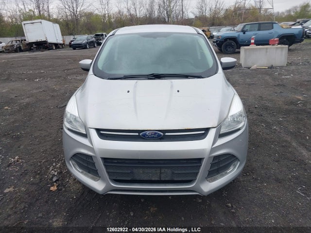 1FMCU0GX9GUC69455 Ford ESCAPE SE
