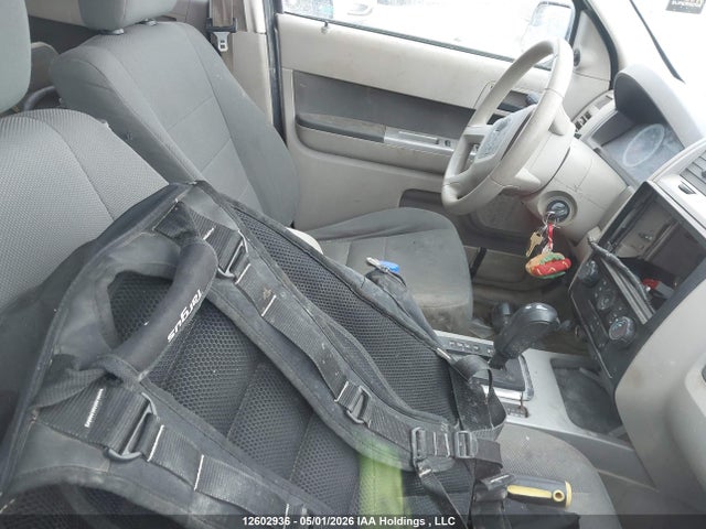 Продаж на аукціоні авто 2010 Ford Escape Xlt, vin: 1FMCU0D77AKA50422, номер лоту: 12602936