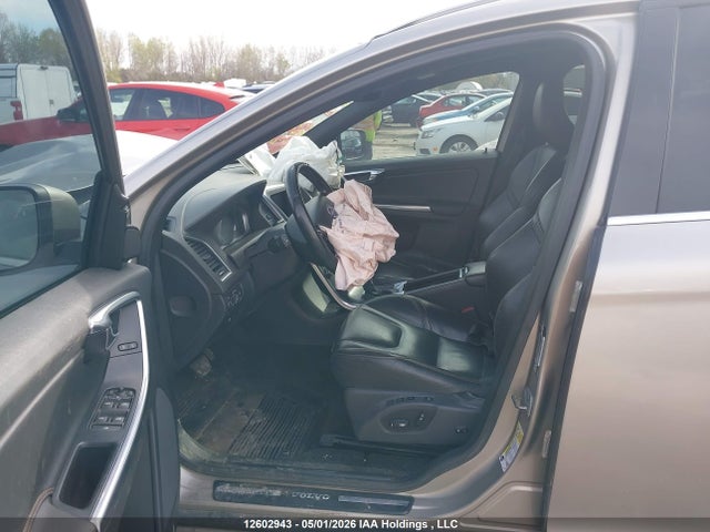 YV4612RK1G2795708 Volvo Xc60 T5/premier