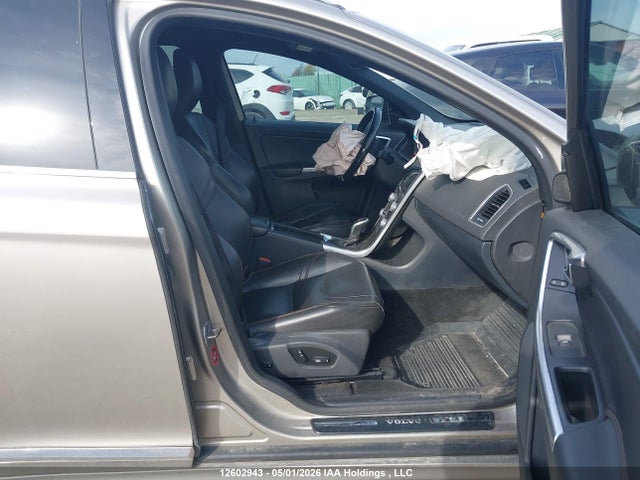 YV4612RK1G2795708 Volvo Xc60 T5/premier