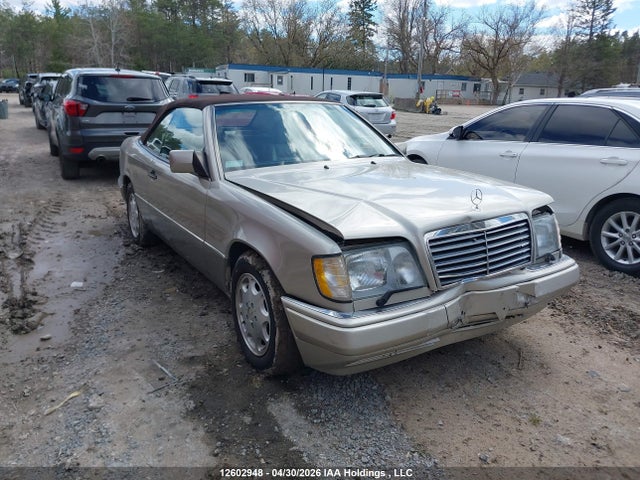 12602948 :رقم المزاد ، WDBEA66E4SC241603 vin ، 1995 Mercedes-benz E 320 مزاد بيع