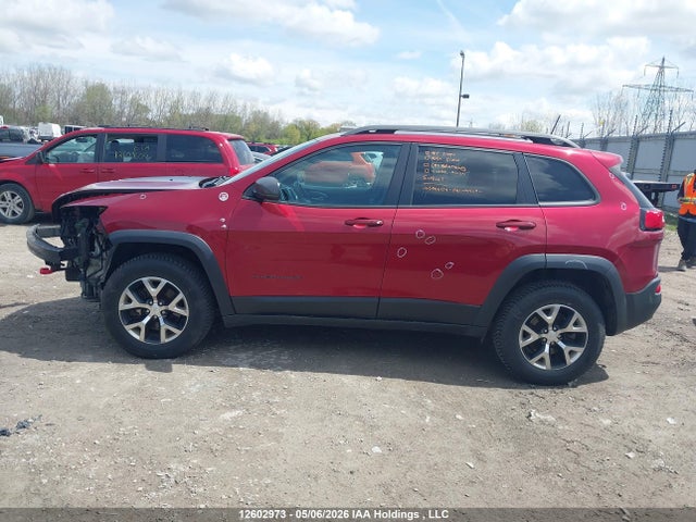 12602973 :رقم المزاد ، 1C4PJMBS4HD225382 vin ، 2017 Jeep Cherokee Trailhawk مزاد بيع
