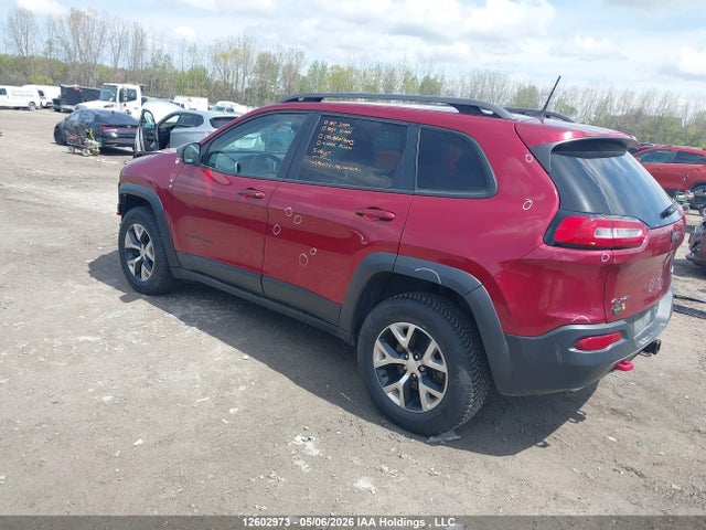12602973 :رقم المزاد ، 1C4PJMBS4HD225382 vin ، 2017 Jeep Cherokee Trailhawk مزاد بيع