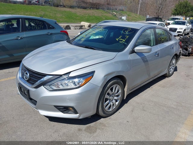 1N4AL3AP0HN327950 Nissan Altima