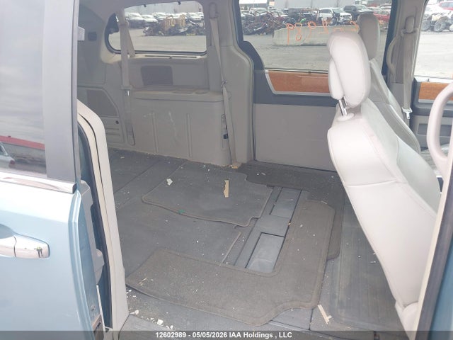 12602989 :رقم المزاد ، 2A4RR6DX4AR336923 vin ، 2010 Chrysler Town & Country Limited مزاد بيع