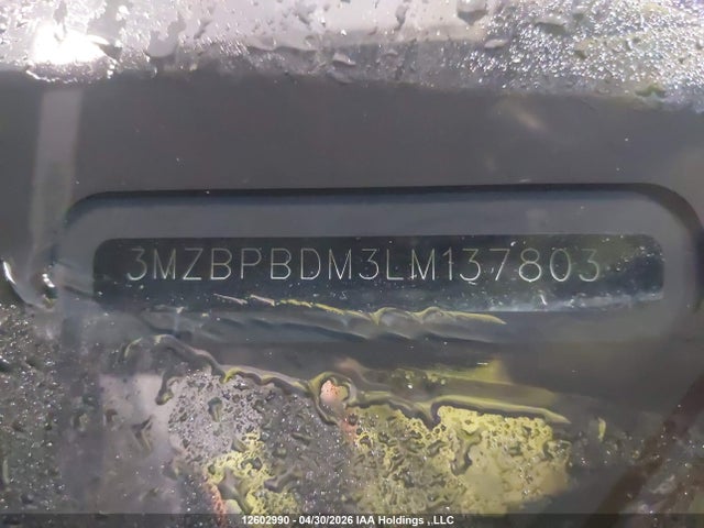 Продажа на аукционе авто 2020 Mazda 3 Preferred, vin: 3MZBPBDM3LM137803, номер лота: 12602990