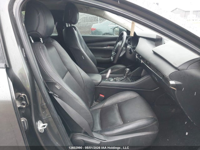 Продажа на аукционе авто 2020 Mazda 3 Preferred, vin: 3MZBPBDM3LM137803, номер лота: 12602990