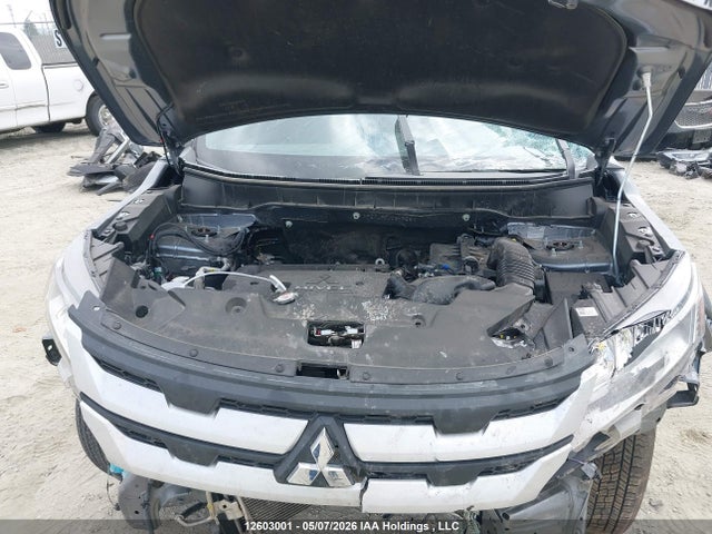JA4AJUAU8TU602193 Mitsubishi RVR ES