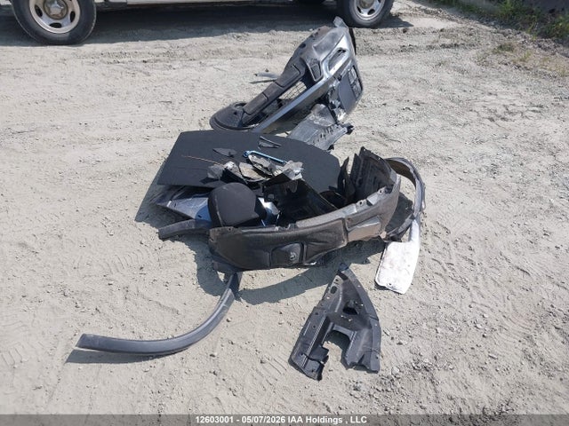 JA4AJUAU8TU602193 Mitsubishi RVR ES