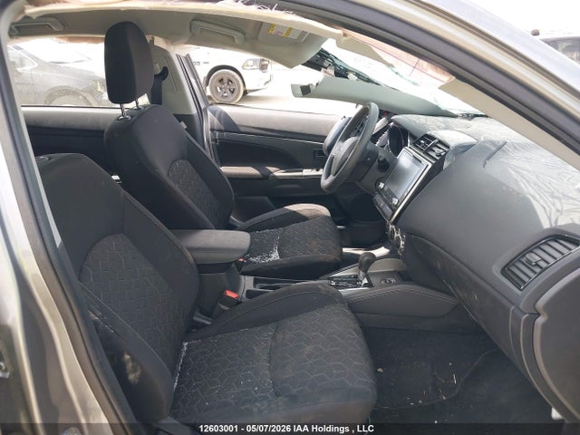 JA4AJUAU8TU602193 Mitsubishi RVR ES