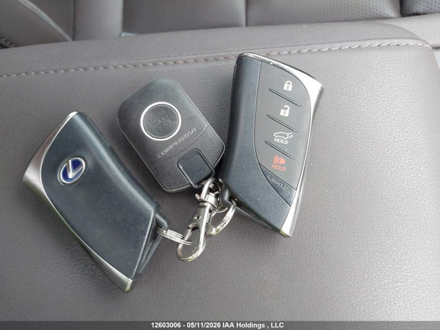 Lexus Rx 450h+ Luxury 2025 JTJCJMGA3S2029237 Image 11