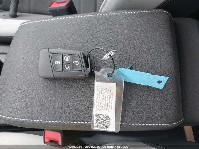 Продажа на аукционе авто 2026 Volkswagen Taos Se, vin: 3VVUC7B29TM025269, номер лота: 12603024