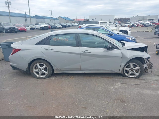 KMHLM4AG6NU316146 Hyundai Elantra Preferred Ivt